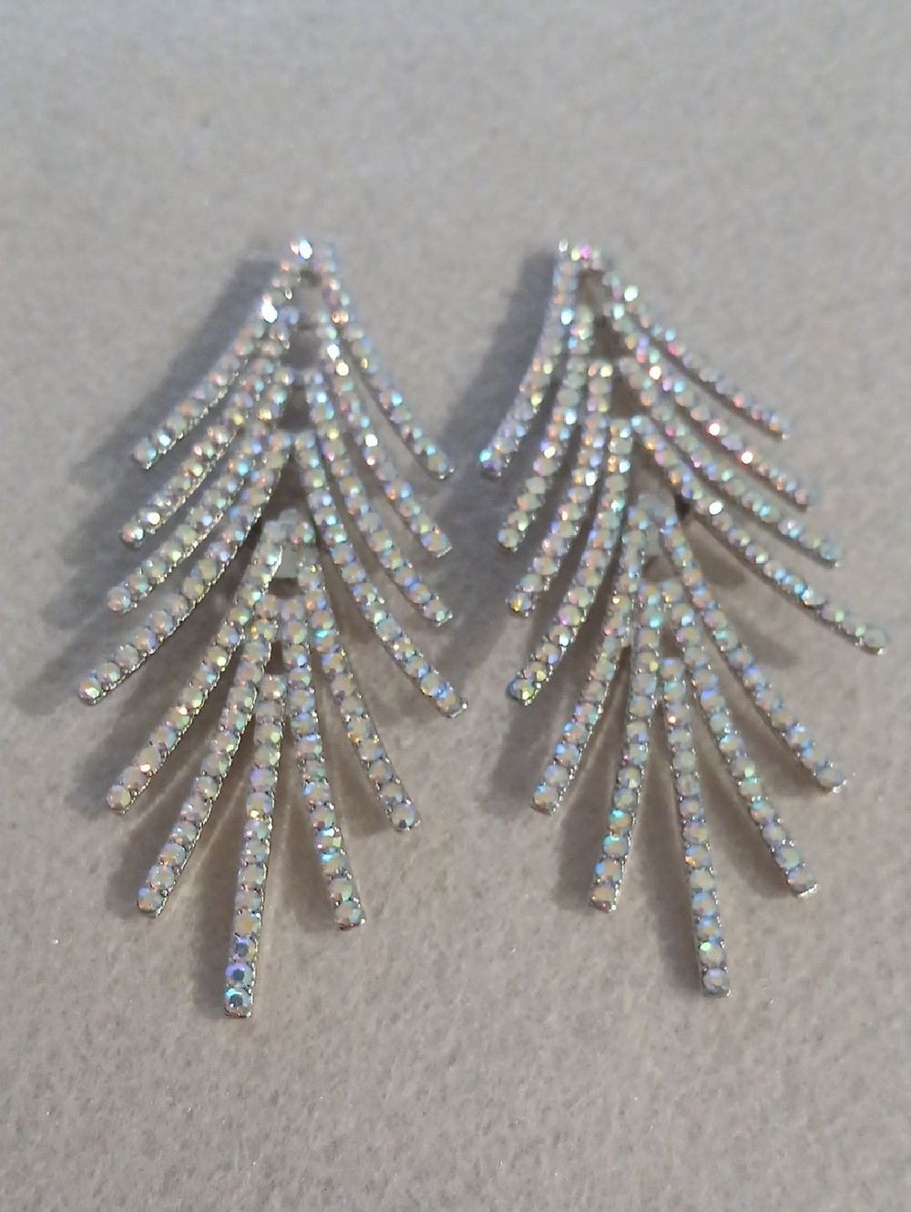 189- Sparkling Crystal Cascade Drop Earrings - Iridescent